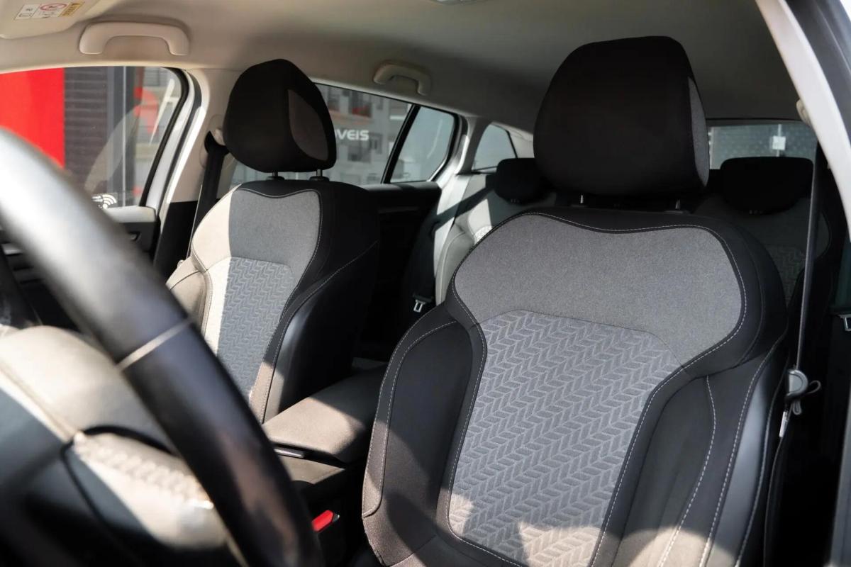 renault-megane-sport-tourer-2021-diesel-1461cc