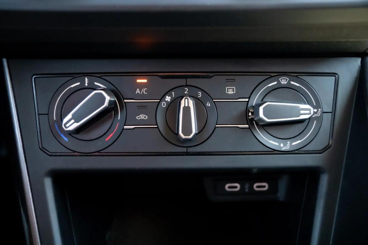 volkswagen-polo-2022-gasolina-999cc