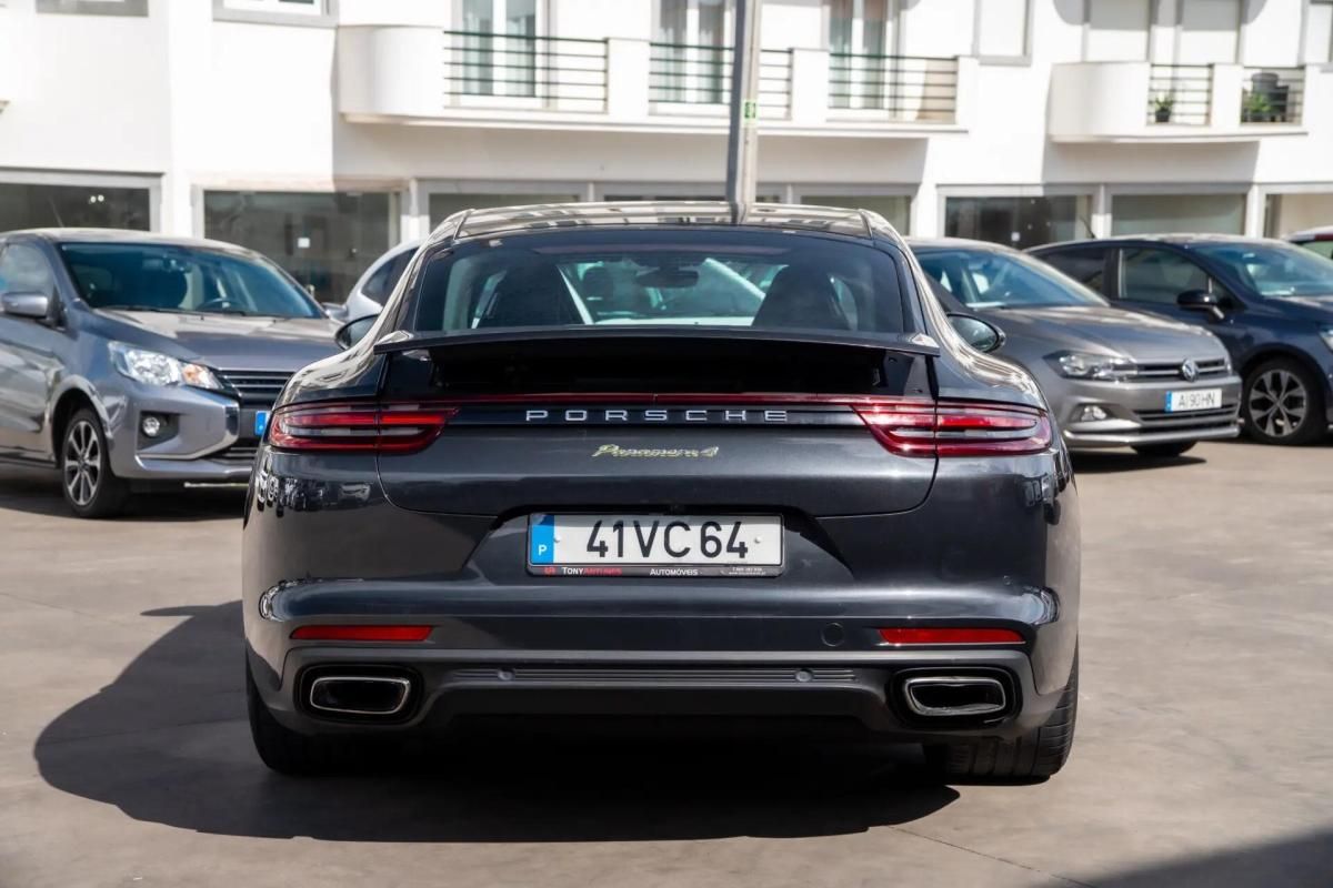 porsche-panamera-2018-hibrido-a-gasolina-2894cc