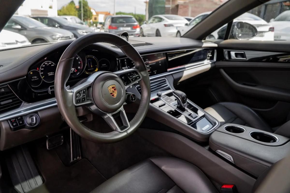 porsche-panamera-2018-hibrido-a-gasolina-2894cc
