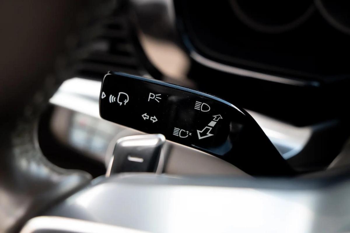 porsche-panamera-2018-hibrido-a-gasolina-2894cc