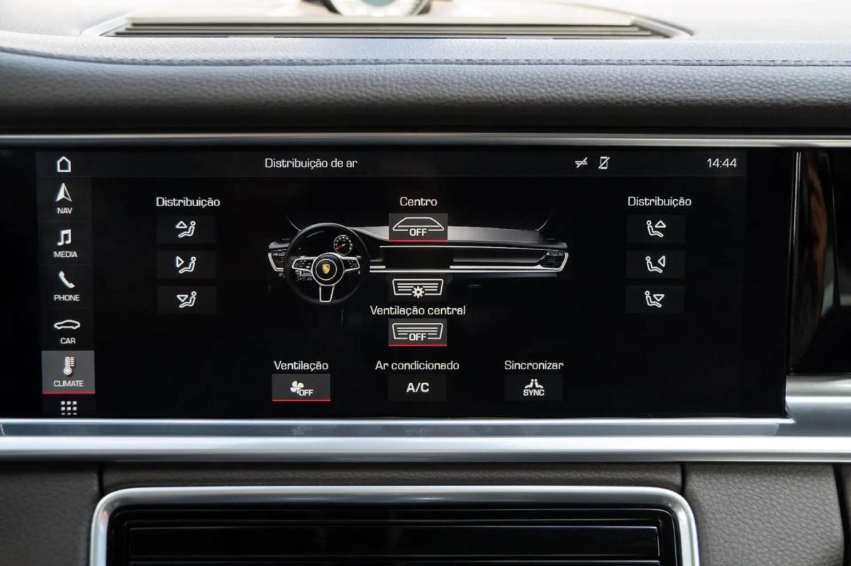 porsche-panamera-2018-hibrido-a-gasolina-2894cc