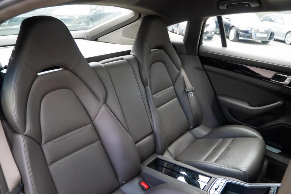 porsche-panamera-2018-hibrido-a-gasolina-2894cc