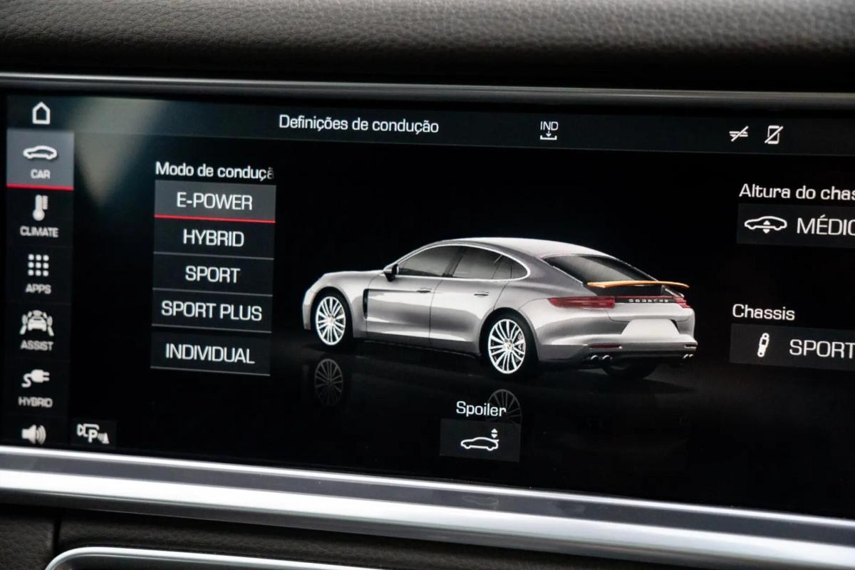 porsche-panamera-2018-hibrido-a-gasolina-2894cc