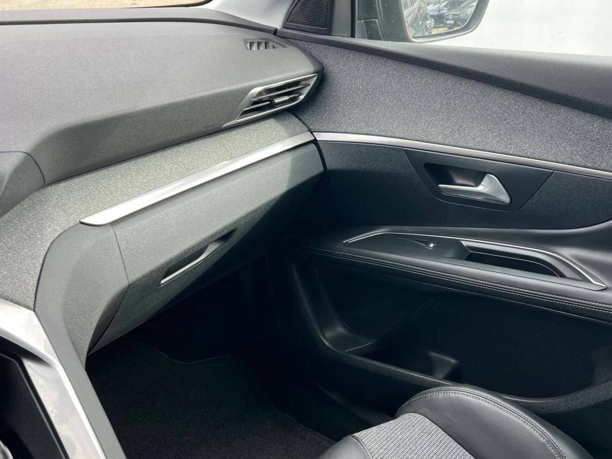 peugeot-3008-2018-diesel-1499cc