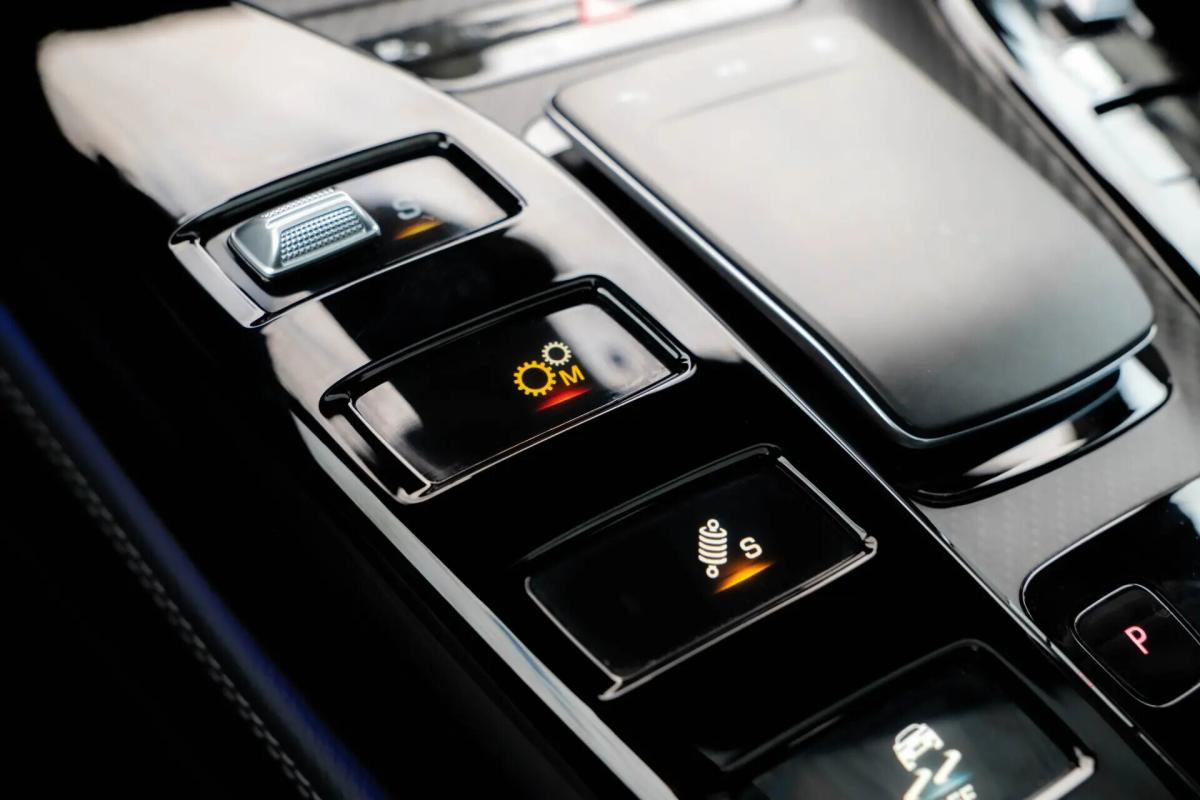 mercedes-benz-amg-gt-amg-gt-2023-gasolina-3982cc