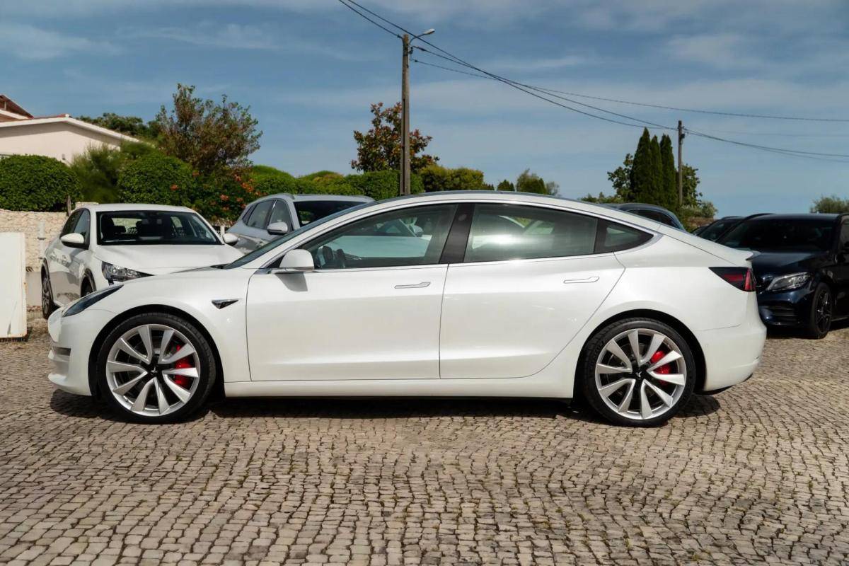 tesla-model-3-2019-eletrico-0cc