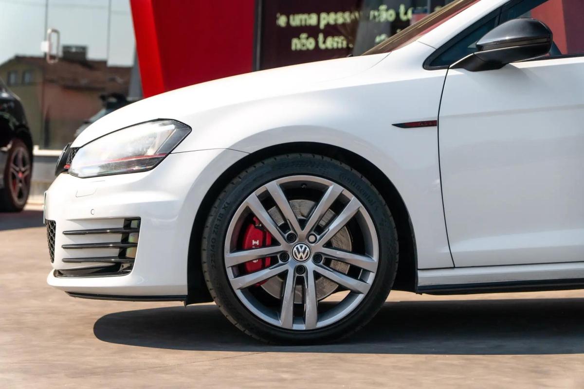 volkswagen-golf-2016-gasolina-1984cc