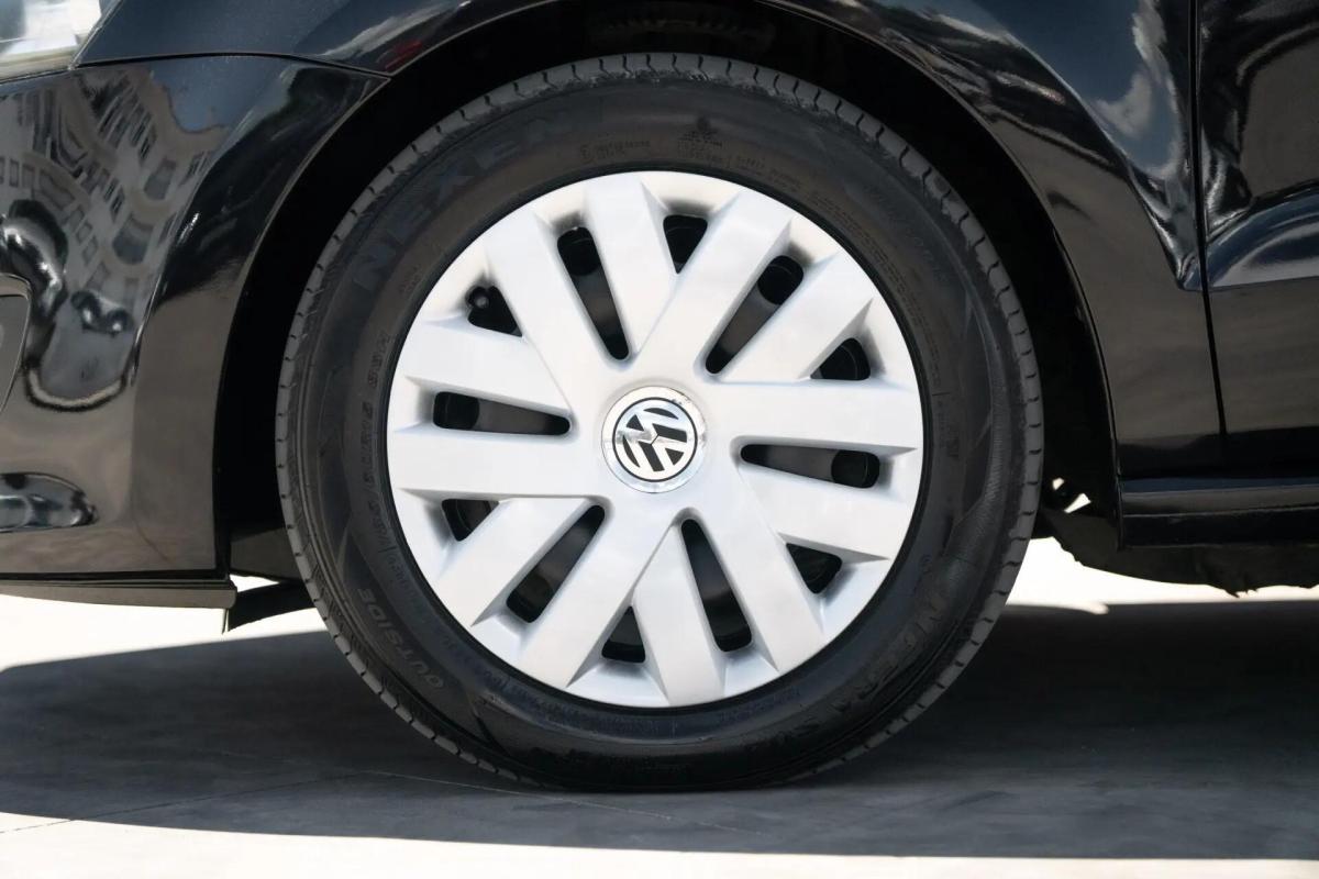 volkswagen-polo-2010-diesel-1598cc