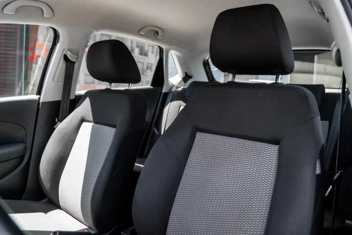 volkswagen-polo-2010-diesel-1598cc