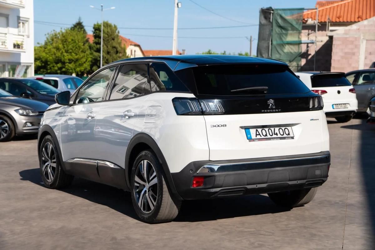 peugeot-3008-2022-hibrido-a-gasolina-1598cc
