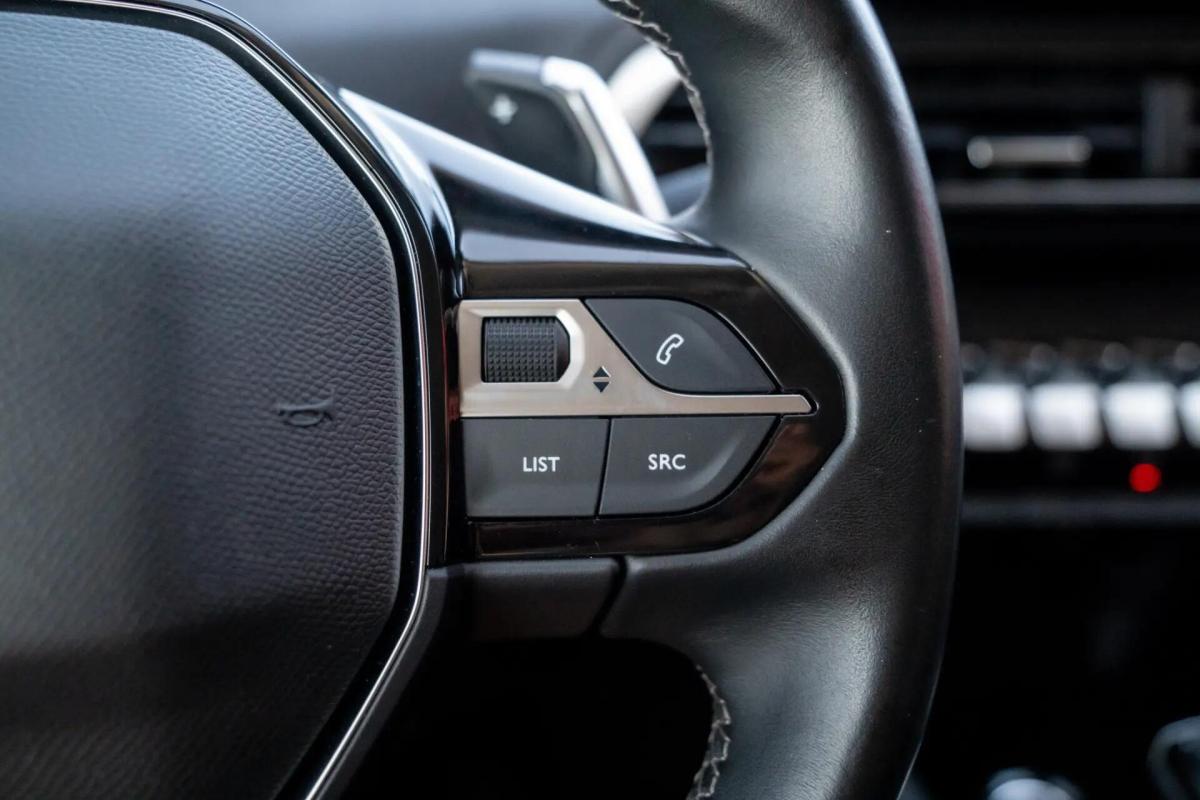 peugeot-3008-2022-hibrido-a-gasolina-1598cc