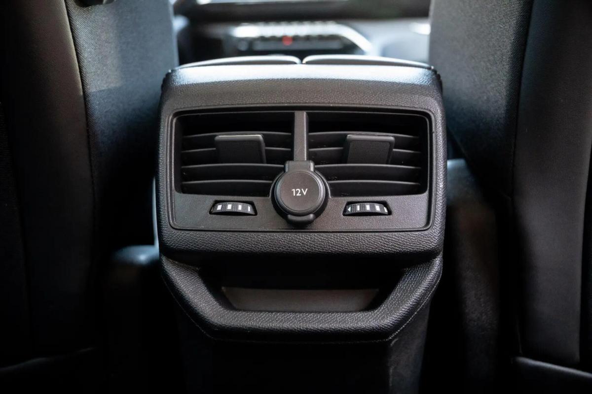 peugeot-3008-2022-hibrido-a-gasolina-1598cc