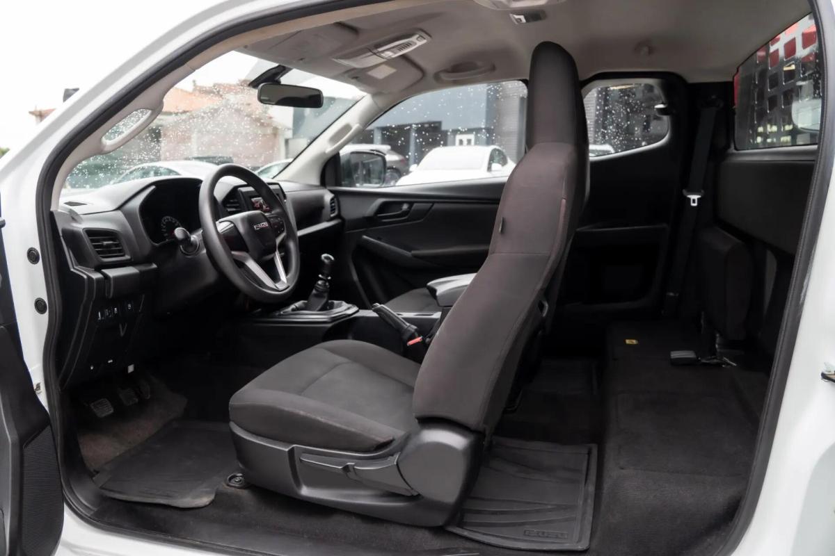 isuzu-d-max-2024-diesel-1898cc