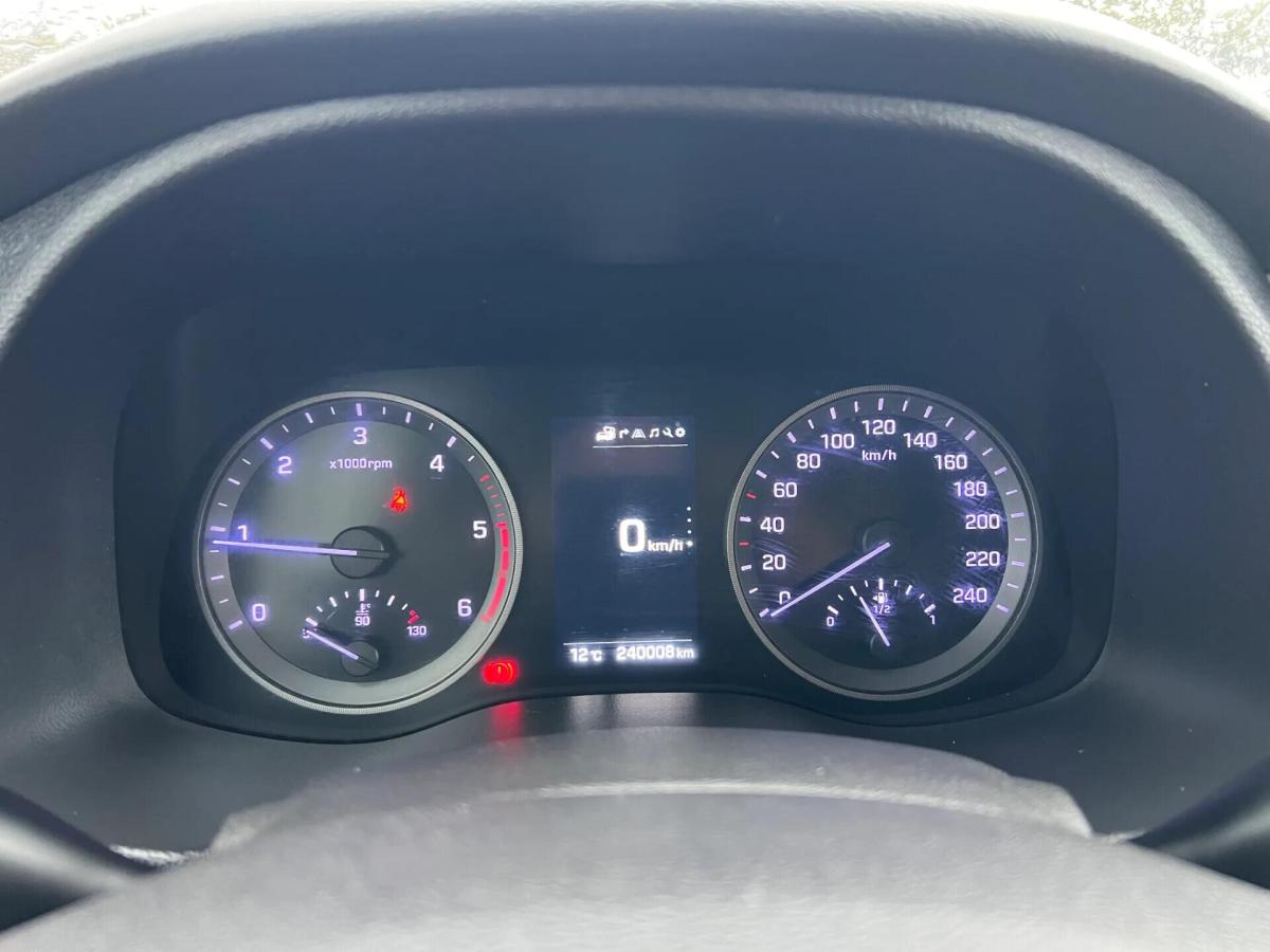 hyundai-tucson-2017-diesel-1685cc