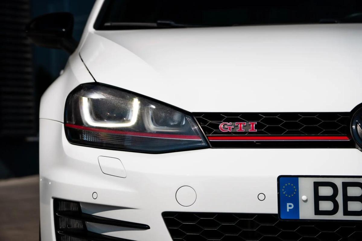 volkswagen-golf-2016-gasolina-1984cc