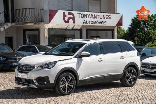 peugeot-5008-2018-diesel-1499cc