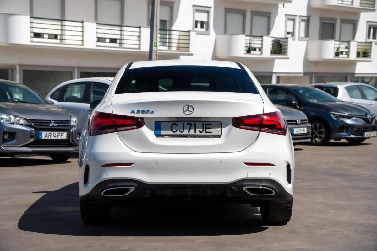 mercedes-benz-classe-a-2020-hibrido-a-gasolina-1332cc