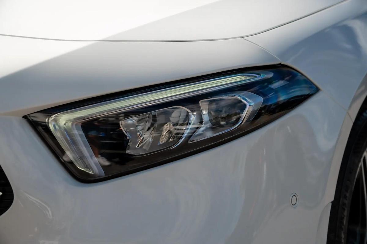 mercedes-benz-classe-a-2020-hibrido-a-gasolina-1332cc