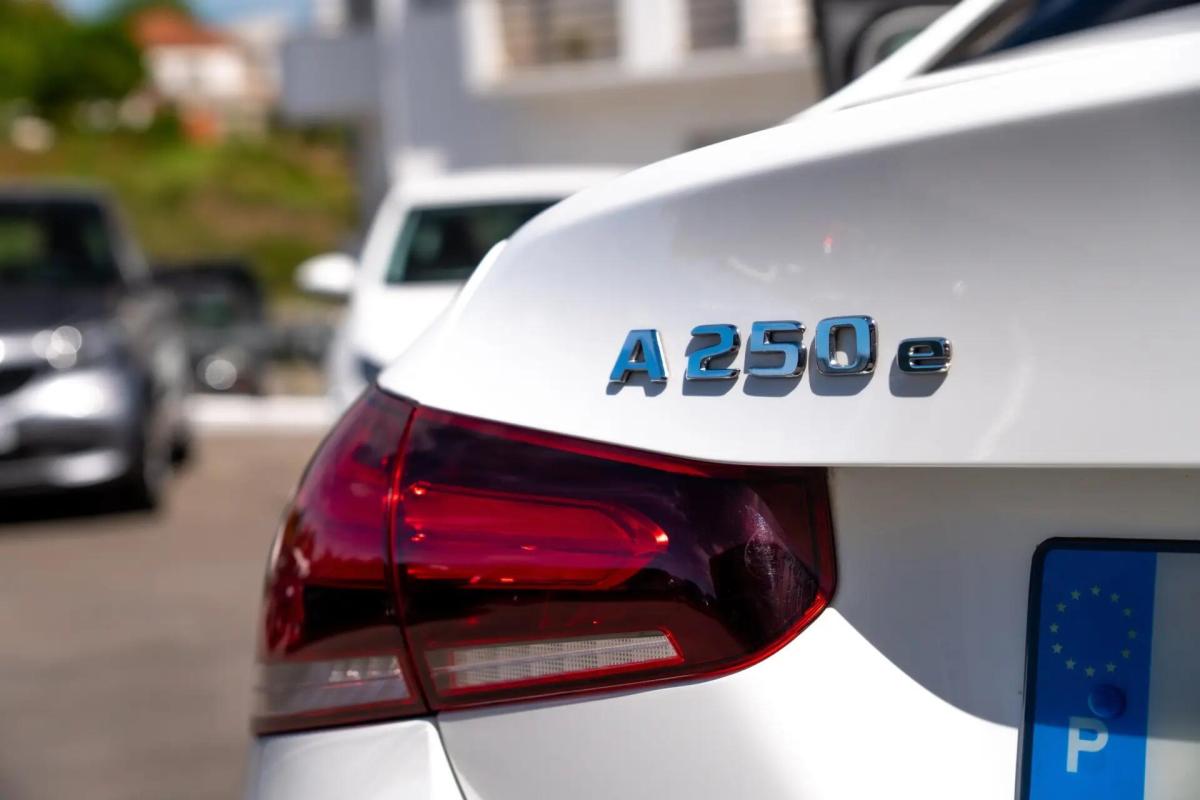mercedes-benz-classe-a-2020-hibrido-a-gasolina-1332cc