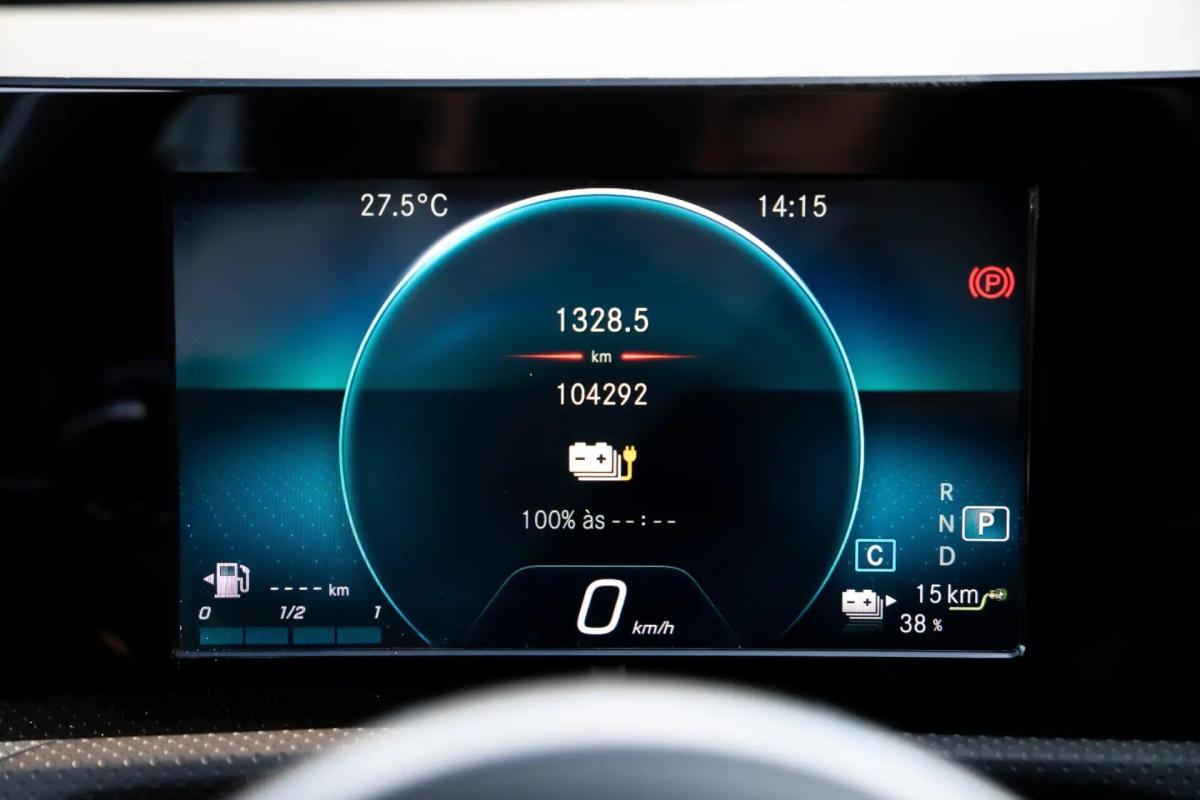 mercedes-benz-classe-a-2020-hibrido-a-gasolina-1332cc