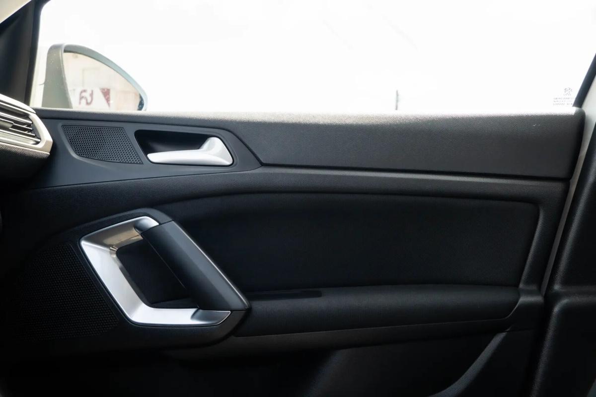 peugeot-308-2019-diesel-1499cc