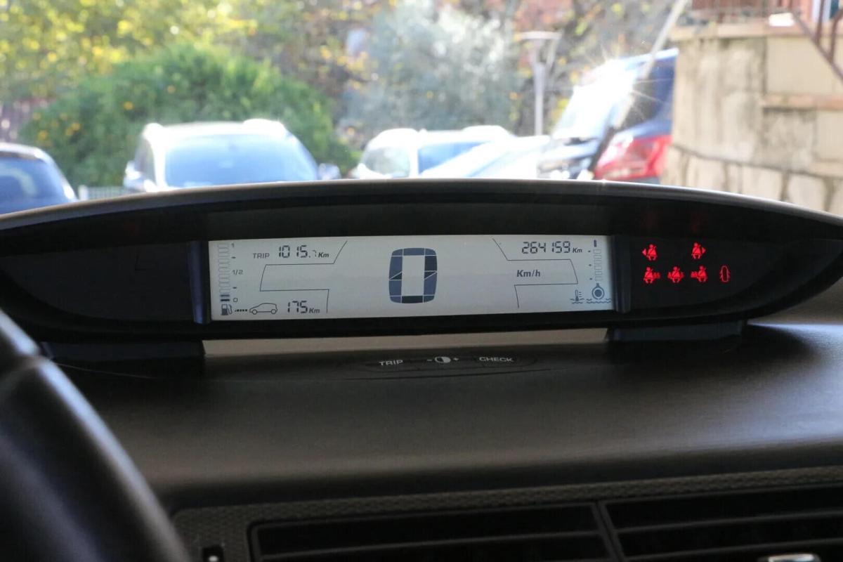 citroen-c4-2004-diesel-1560cc
