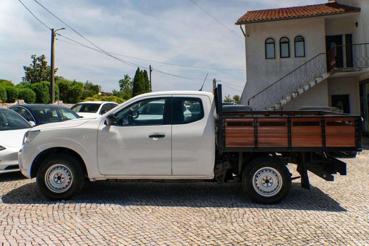 nissan-navara-2016-diesel-2488cc