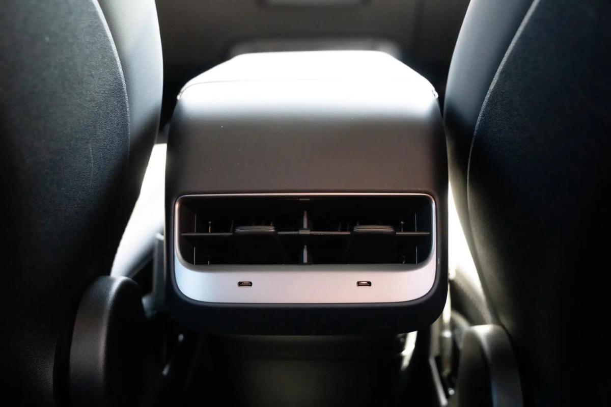 tesla-model-3-2023-eletrico-0cc