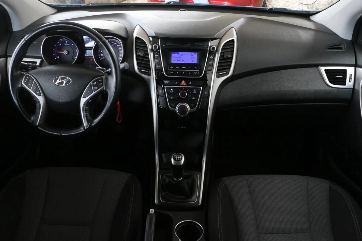 hyundai-i30-2012-diesel-1582cc