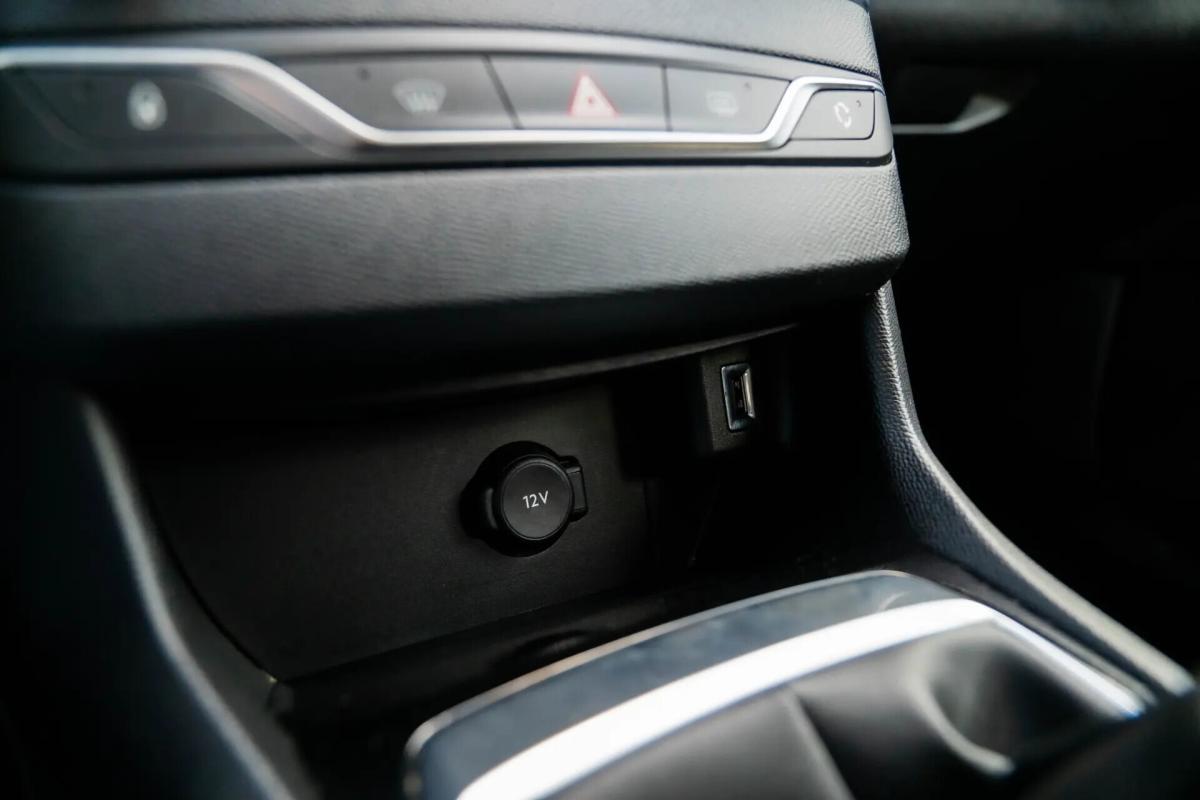 peugeot-308-2019-diesel-1499cc