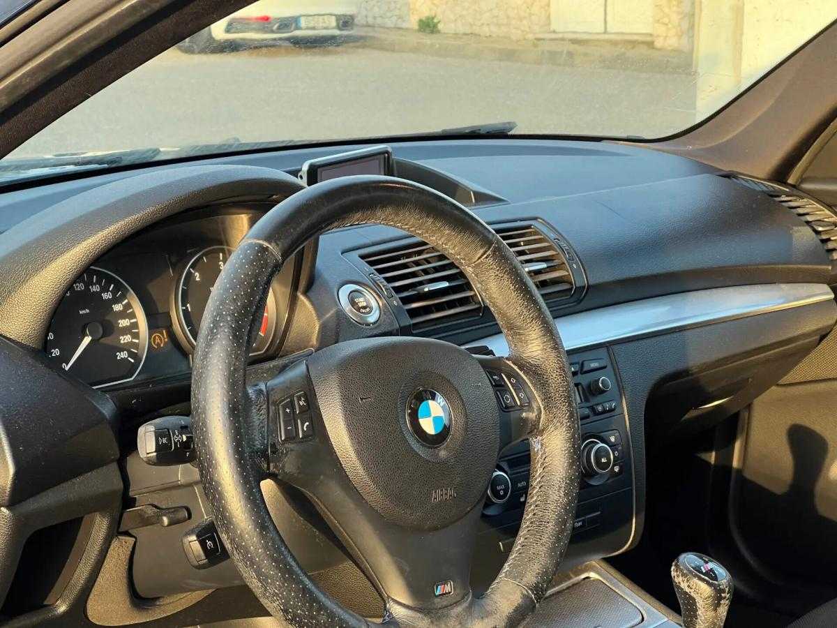 bmw-serie-1-118d-2010-diesel-1995cc