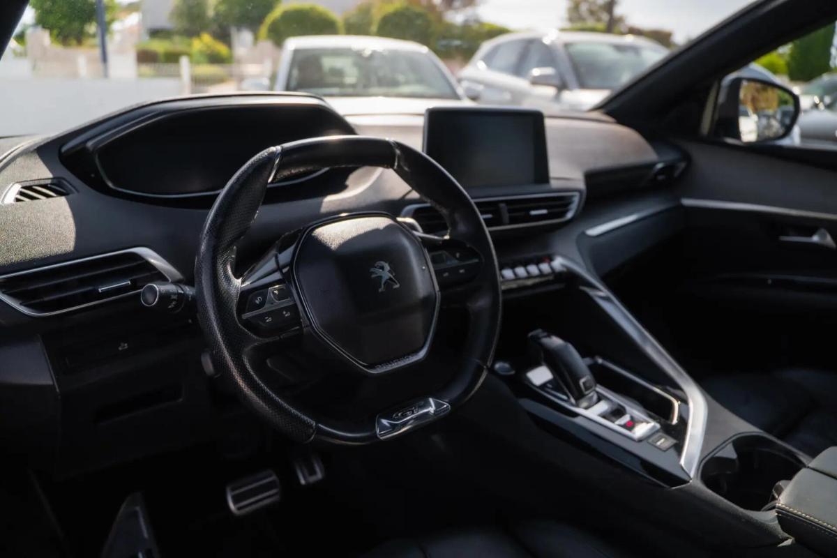 peugeot-3008-2018-diesel-1997cc
