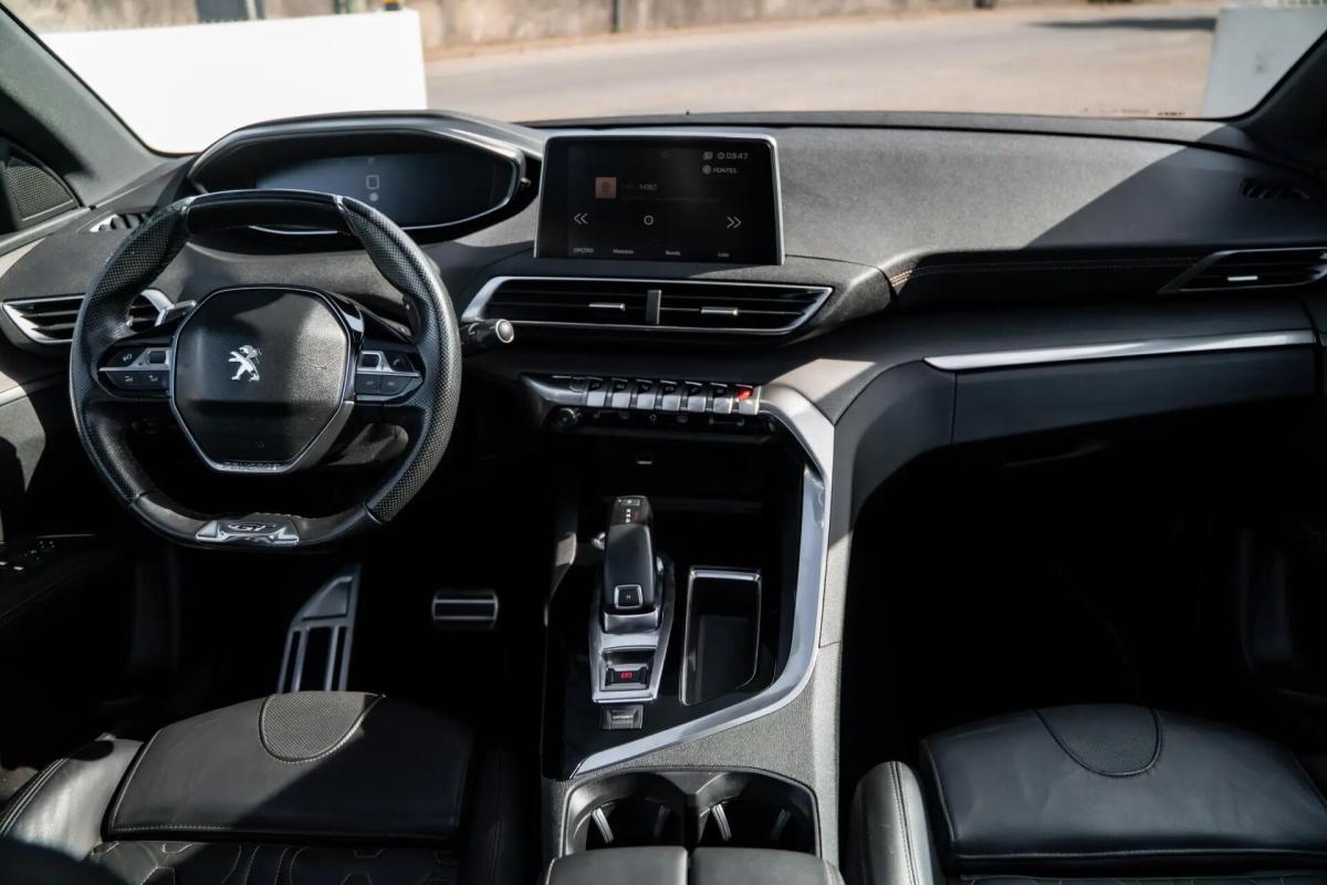 peugeot-3008-2018-diesel-1997cc
