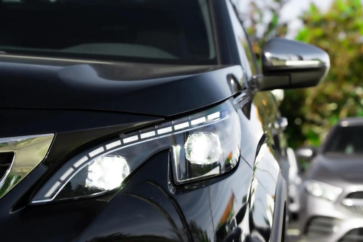 peugeot-3008-2018-diesel-1997cc
