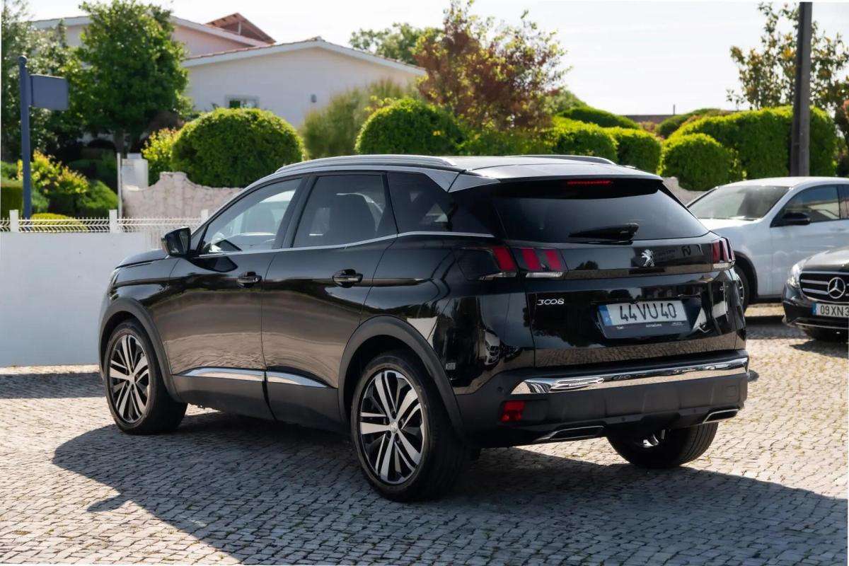 peugeot-3008-2018-diesel-1997cc
