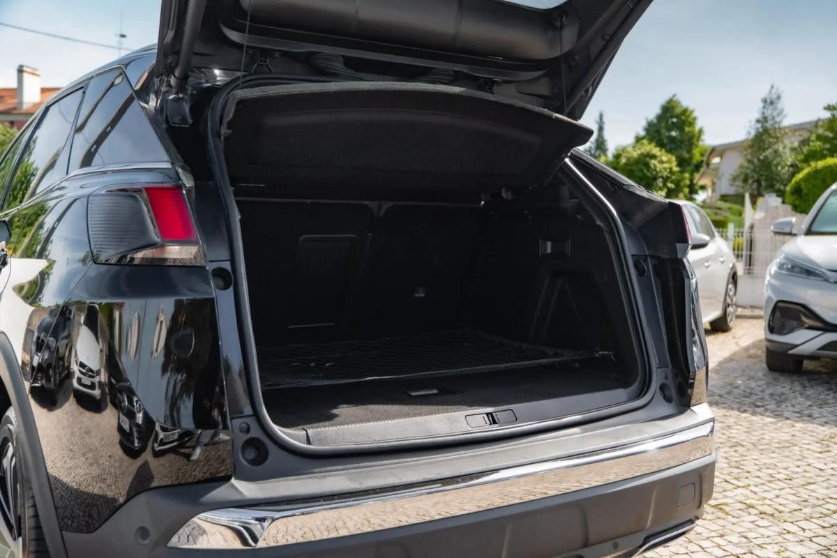 peugeot-3008-2018-diesel-1997cc