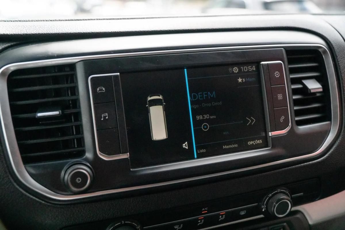peugeot-traveller-2021-diesel-1499cc