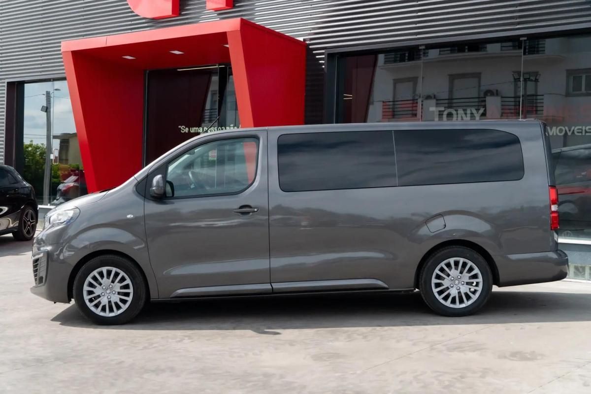 peugeot-traveller-2021-diesel-1499cc