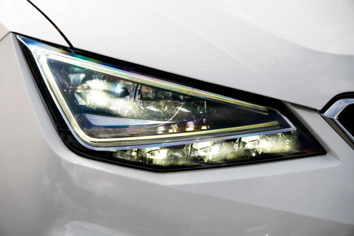 seat-arona-2018-gasolina-999cc