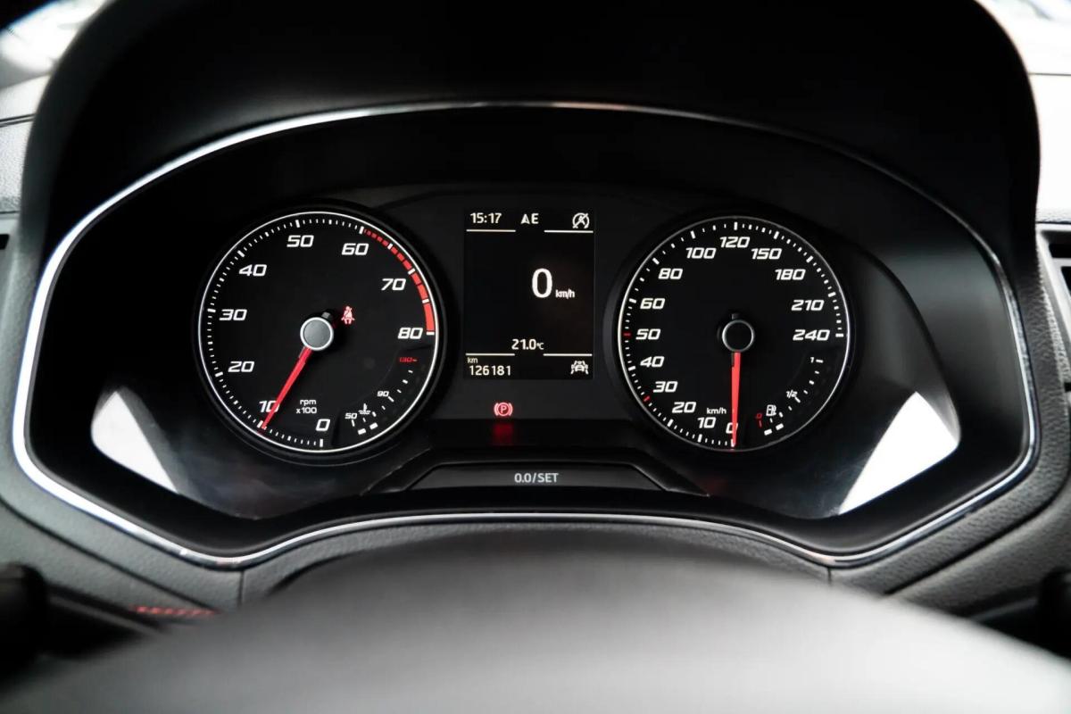 seat-arona-2018-gasolina-999cc