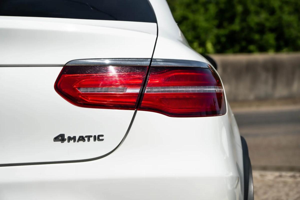 mercedes-benz-glc-250-amg-pack-night-9g-panoramico-2018-diesel-2143cc