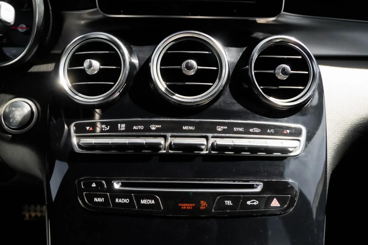 mercedes-benz-glc-250-amg-pack-night-9g-panoramico-2018-diesel-2143cc
