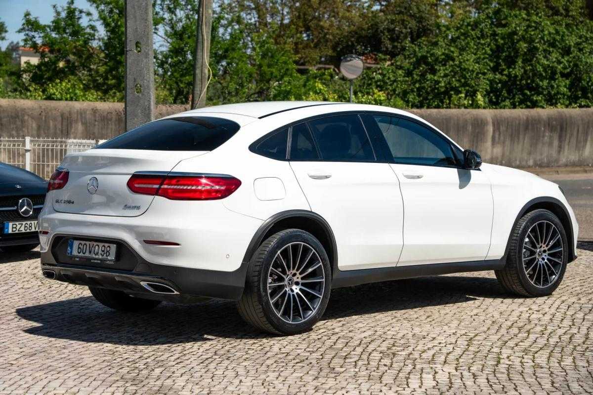mercedes-benz-glc-250-amg-pack-night-9g-panoramico-2018-diesel-2143cc