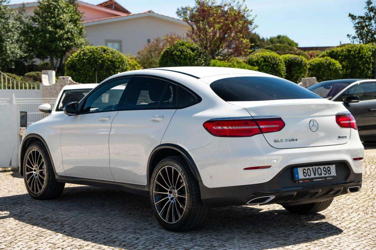 mercedes-benz-glc-250-amg-pack-night-9g-panoramico-2018-diesel-2143cc