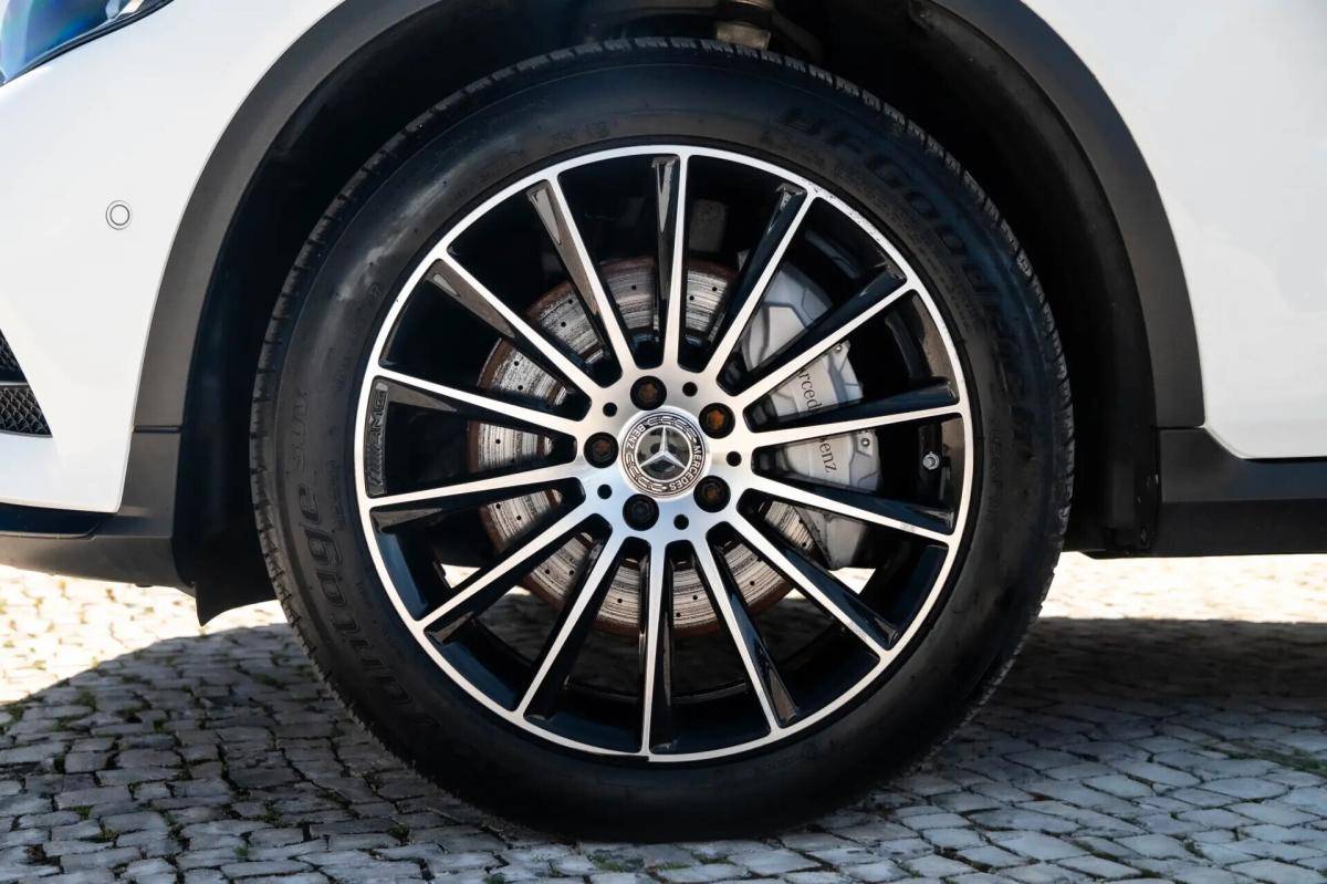 mercedes-benz-glc-250-amg-pack-night-9g-panoramico-2018-diesel-2143cc