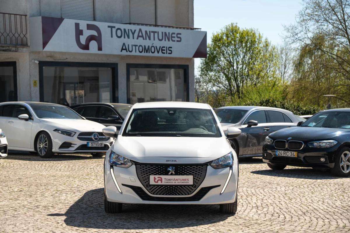 peugeot-e-208-2022-eletrico-0cc