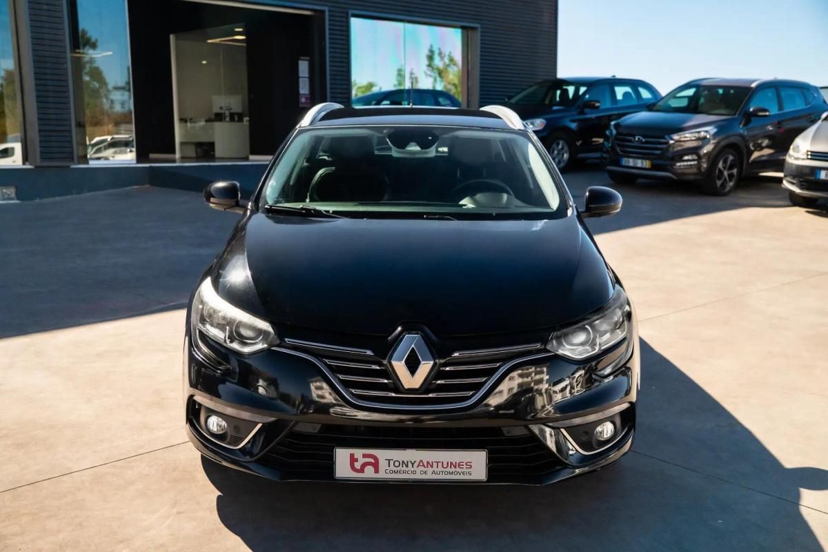 renault-megane-sport-tourer-2017-diesel-1461cc