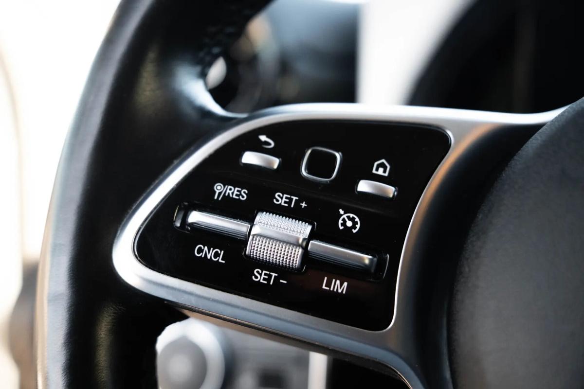 mercedes-benz-classe-a-a-250-e-2022-hibrido-a-gasolina-1332cc