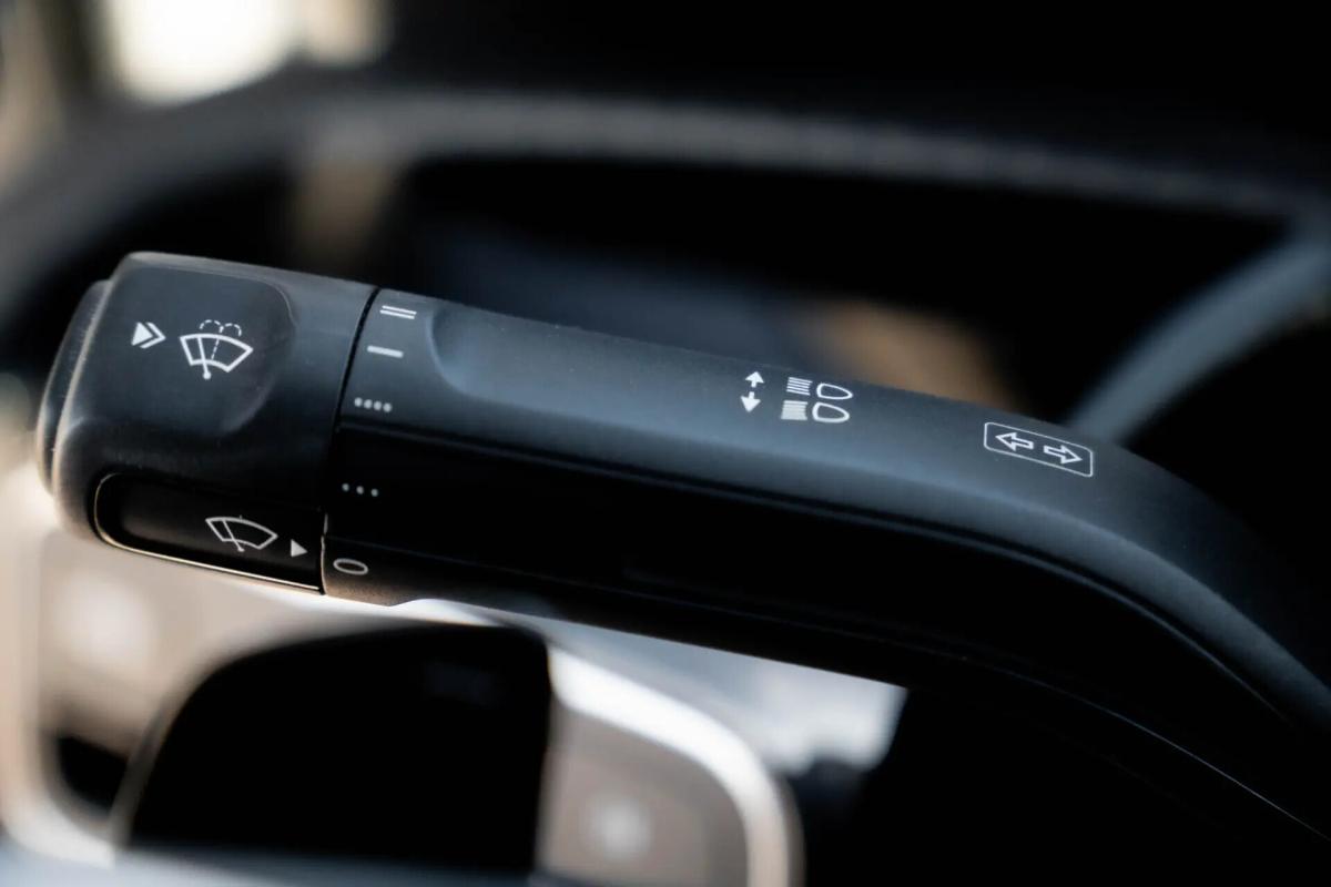 mercedes-benz-classe-a-a-250-e-2022-hibrido-a-gasolina-1332cc